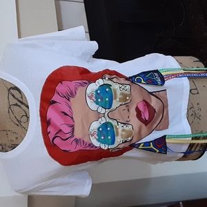 One of a kind tee Shirt